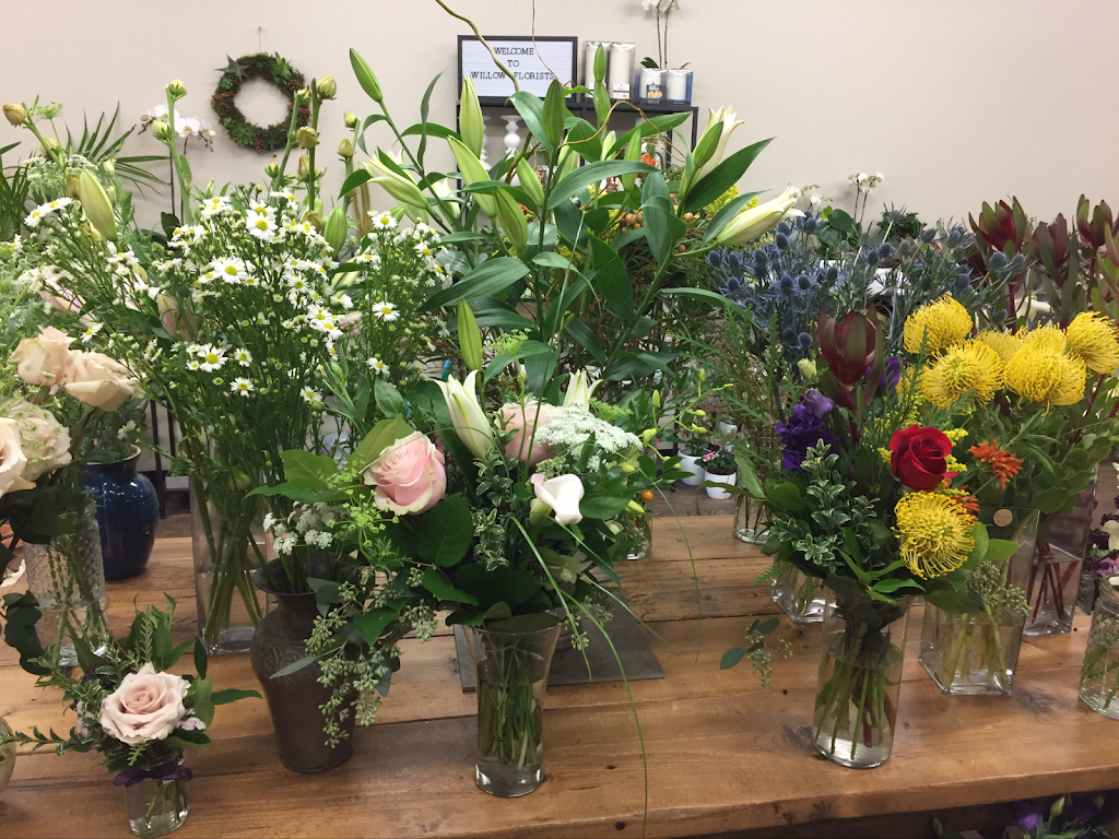 Willow Florists | 401 Dollarton Hwy N, North Vancouver, BC V7G 1M9, Canada | Phone: (604) 988-6290