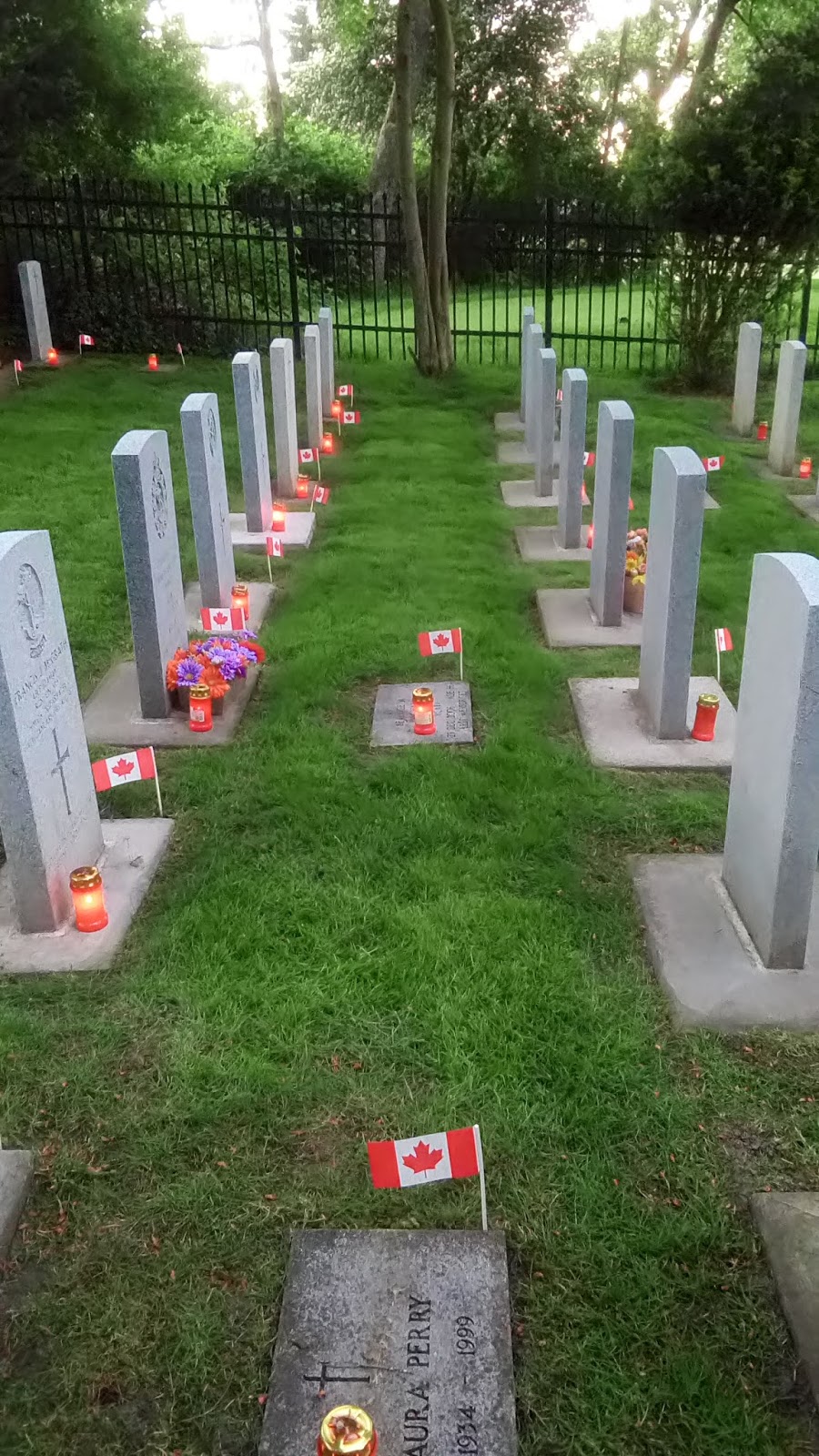 Gods Acre Cemetery | 1190 Colville Rd, Victoria, BC V9A 4P7, Canada | Phone: (866) 522-2122