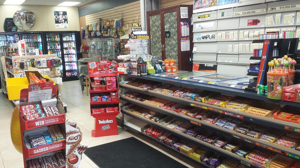 Georges Convenience | 1470 Centre St, Thornhill, ON L4J 3N1, Canada | Phone: (905) 707-3444