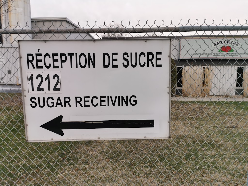 Smucker Foods of Canada Co | 1212 Rue Wellington S, Sherbrooke, QC J1H 5E7, Canada | Phone: (819) 569-3614