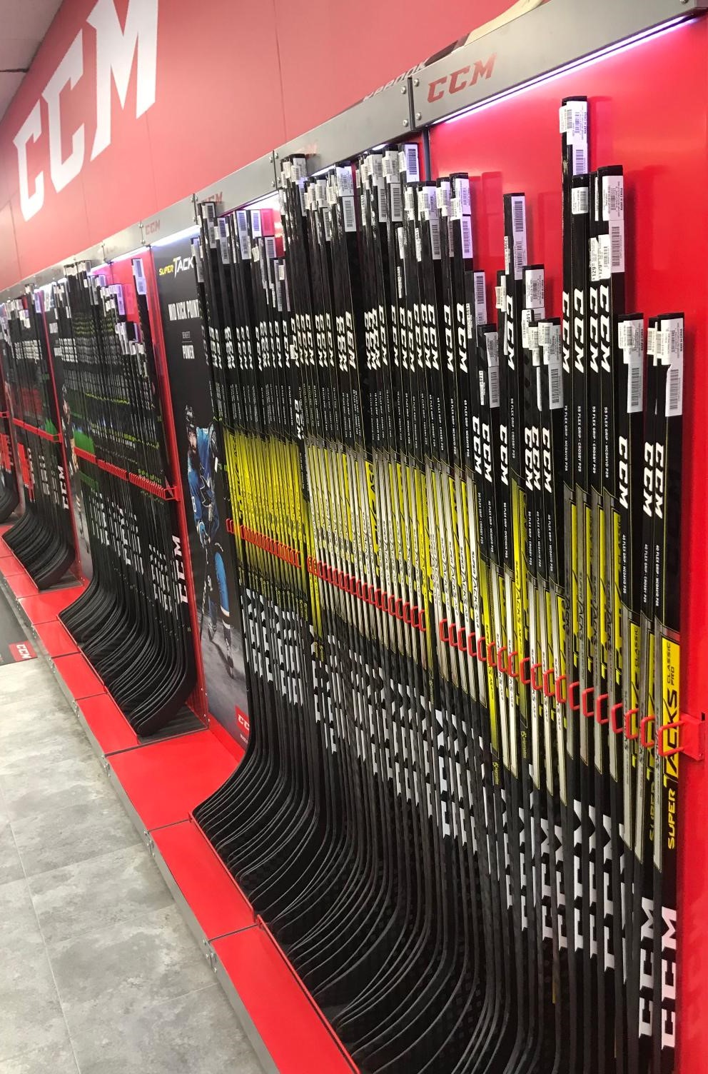 Majer Hockey Web Sales | 4610 Dufferin St UNIT 4B, Toronto, ON M3H 5S4, Canada | Phone: (416) 736-7444