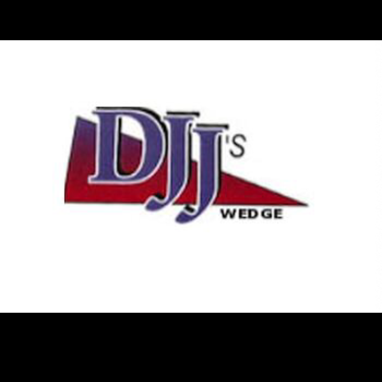 DJJs Wedge Pizza | 3744 Mt Seymour Pkwy, North Vancouver, BC V7G 2J8, Canada | Phone: (604) 988-8870