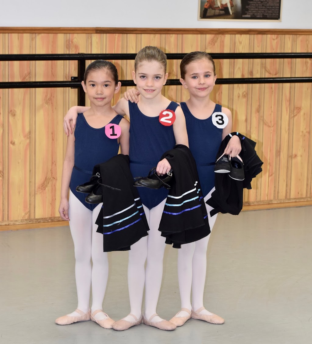 Cumbrae School Of Dancing The | 1803 St Joseph Blvd, Orléans, ON K1C 6E7, Canada | Phone: (613) 837-6786