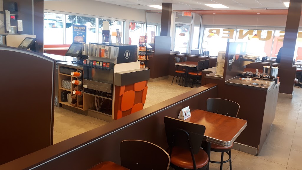 A&W Canada | 297 Av. du Moulin, Mont-Laurier, QC J9L 3V8, Canada | Phone: (819) 623-4007