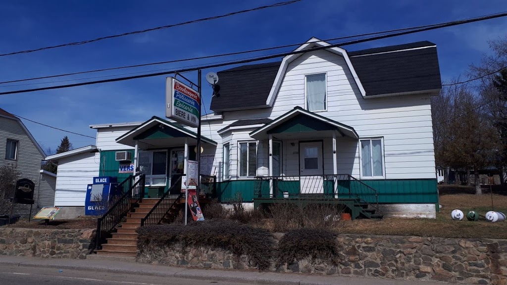 Boulangerie Epicerie St-Zenon | 6010 Rue Principale, Saint-Zénon, QC J0K 3N0, Canada | Phone: (450) 884-5505