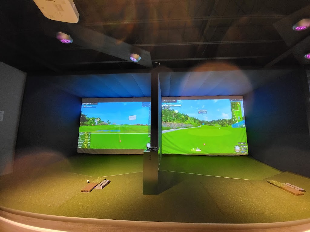 Clubhouse Indoor Golf - North York | 29 The Links Rd, North York, ON M2P 1T7, Canada | Phone: (437) 249-2731