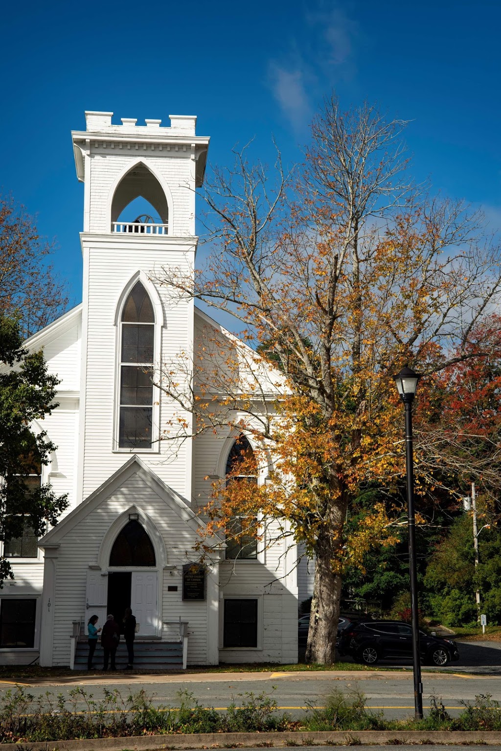 United Church Mahone Bay | 101 Edgewater St, Mahone Bay, NS B0J 2E0, Canada | Phone: (902) 624-9287