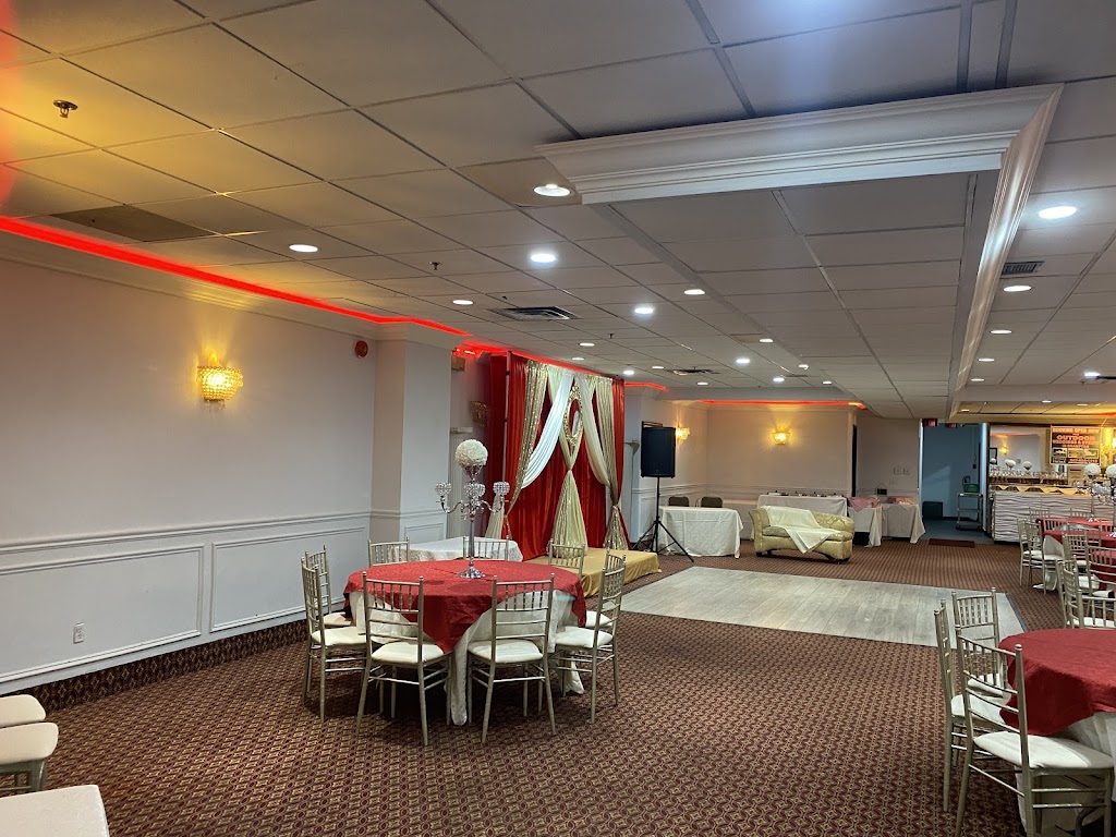 Natraj Banquet Hall | 7275 Torbram Rd, Mississauga, ON L4T 1G8, Canada | Phone: (905) 677-9393