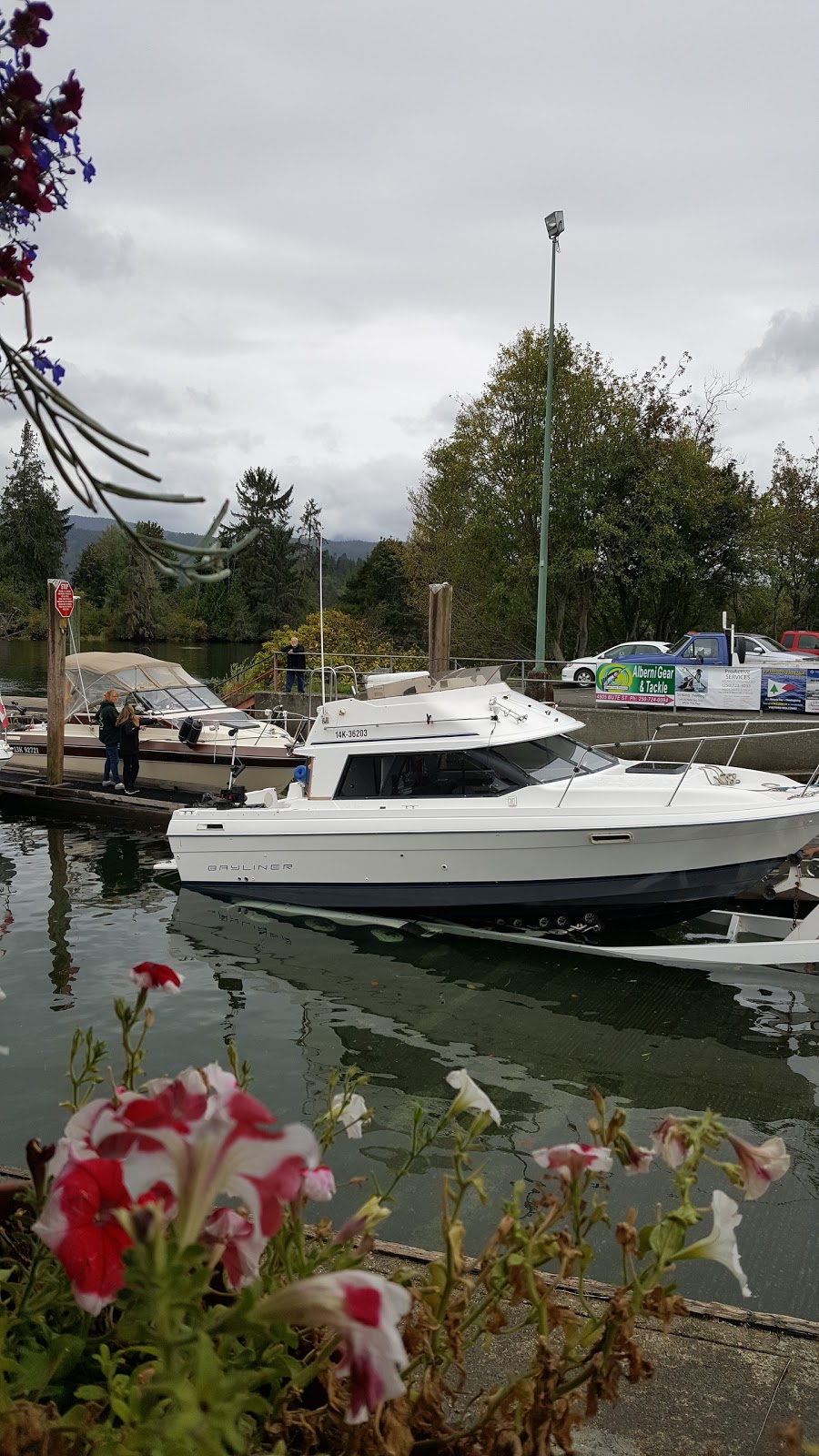 Clutesi Haven Marina | 5104 River Rd, Port Alberni, BC V9Y 6Z2, Canada | Phone: (250) 724-6837