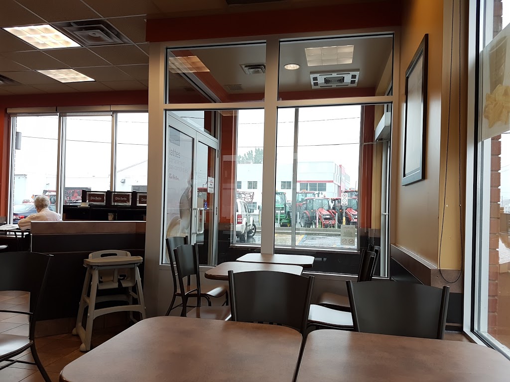 Tim Hortons | 1901 Boulevard Louis Fréchette, Nicolet, QC J3T 1M4, Canada | Phone: (819) 293-8404