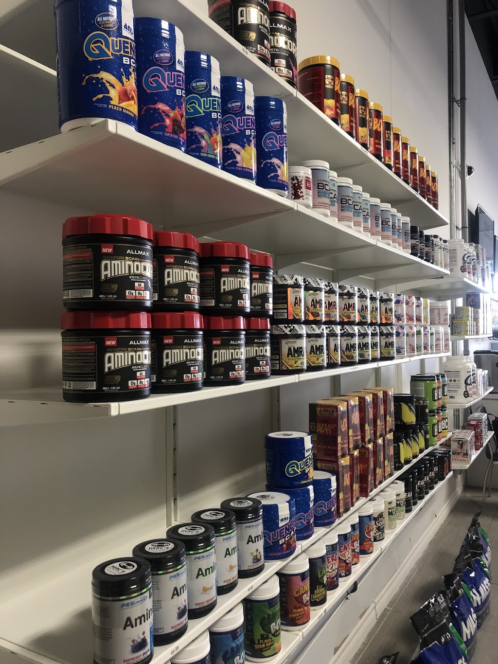 Hercs Nutrition | 1225 Wonderland Rd N Unit 40A, London, ON N6G 2V9, Canada | Phone: (519) 601-2793