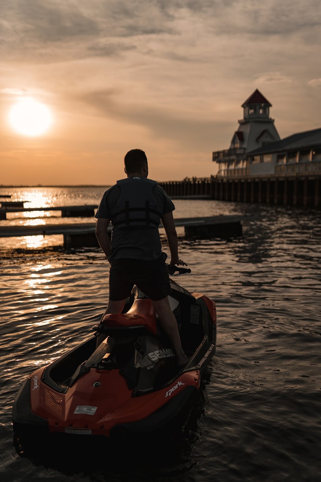 Maritime Water Sports Inc. | 64 Pointe-du-Chêne Wharf Rd, Pointe-du-Chêne, NB E4P 5J6, Canada | Phone: (506) 874-3100