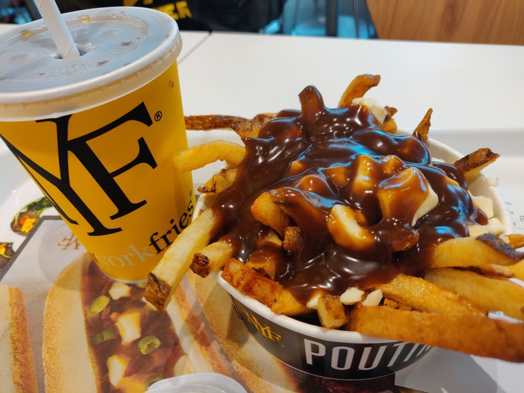 New York Fries - Upper Canada Mall | 17600 Yonge St, Newmarket, ON L3Y 4Z1, Canada | Phone: (905) 836-4647