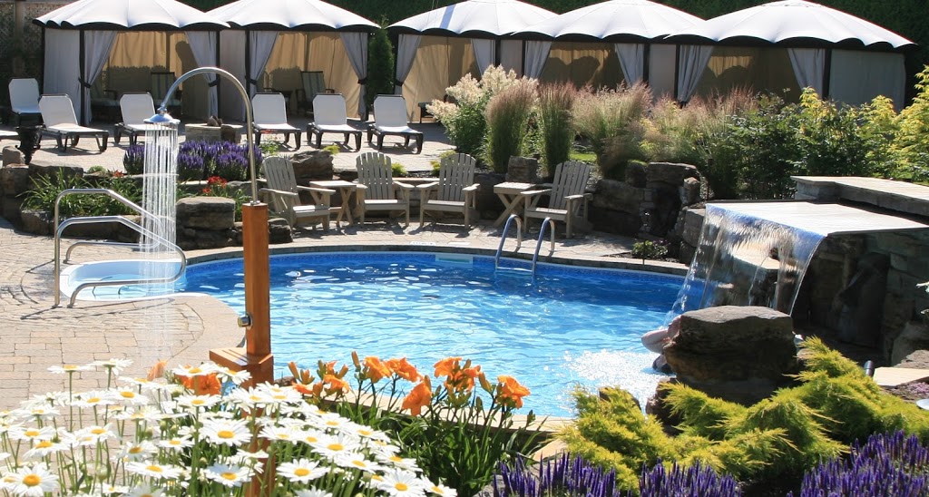 Auberge Godefroy Hôtel-Spa-Golf | 17575 Boul Bécancour, Bécancour, QC G9H 1A5, Canada | Phone: (800) 361-1620