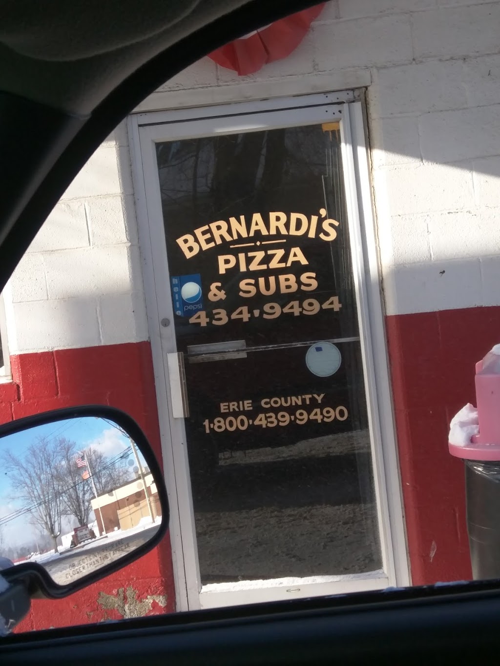 Bernardis Pizza and Subs | 7195 Rapids Rd, Lockport, NY 14094, USA | Phone: (716) 434-9494