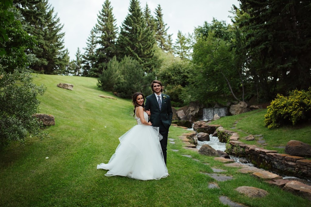 Boutiq Weddings and Events | 109 Valley Crest Ct NW, Calgary, AB T3B 5Y9, Canada | Phone: (403) 519-7731