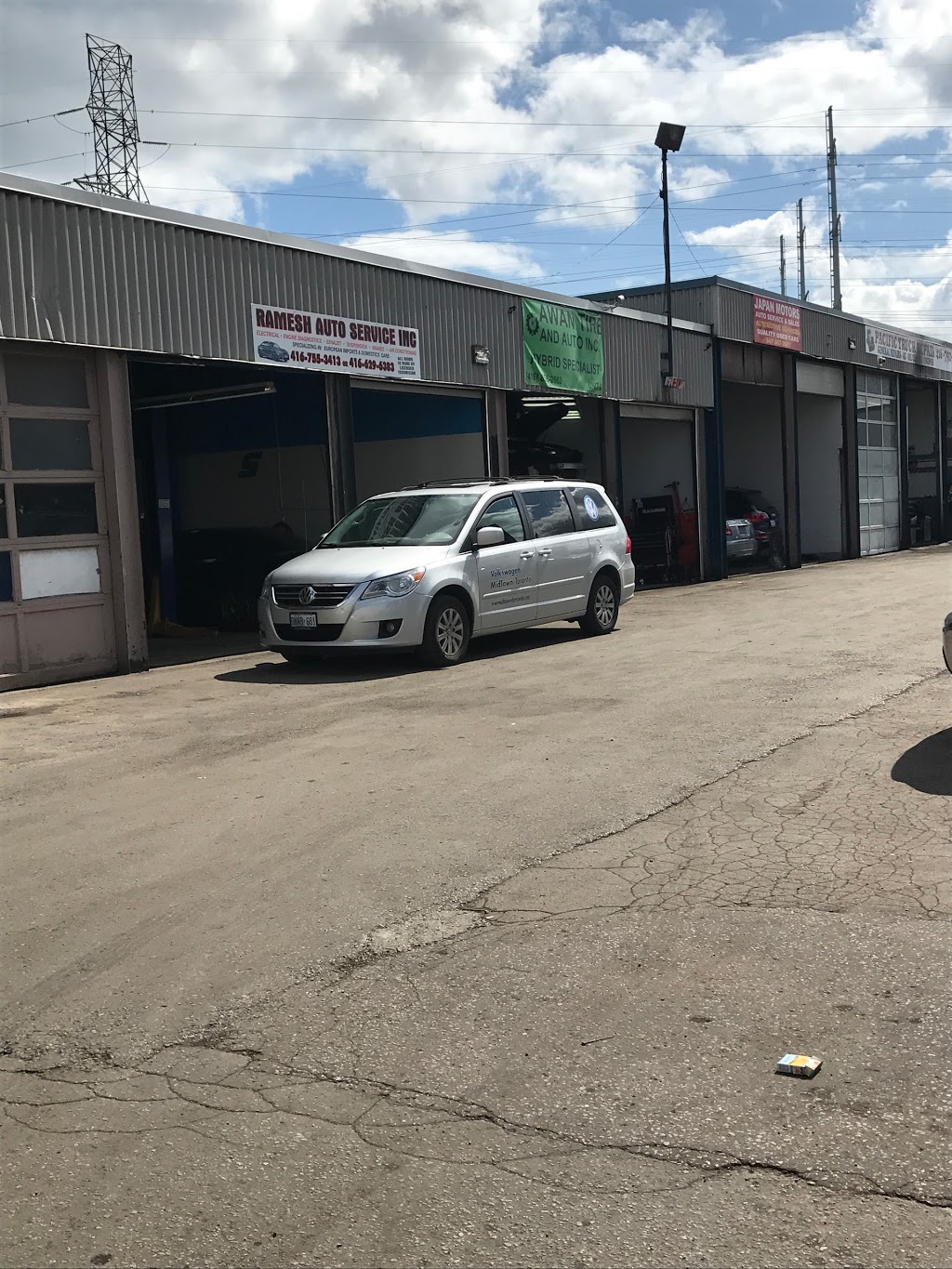 AWAN TIRE AND AUTO INC. HYBRID SPECIALISTS | 2655 Lawrence Ave E UNTI 9, Scarborough, ON M1P 2S2, Canada | Phone: (416) 856-2663