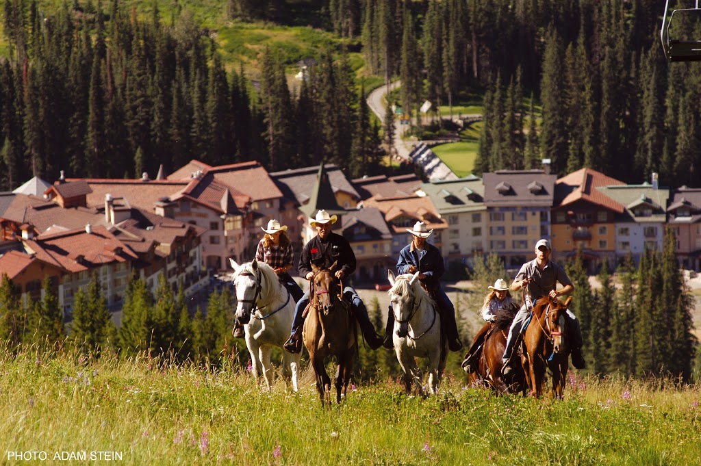 Nancy Greenes Cahilty Hotel & Suites | 3220 Village Way, Sun Peaks, BC V0E 5N0, Canada | Phone: (250) 578-6969