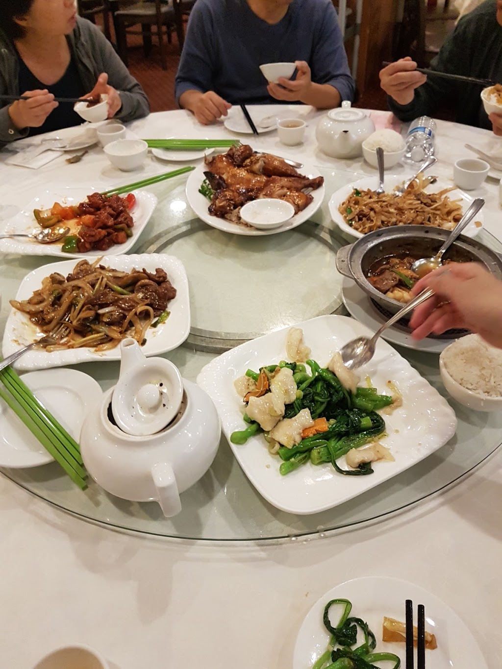 金泉酒楼Golden Fountain Restaurant | 1250 Eglinton Ave W, Mississauga, ON L5V 1N3, Canada | Phone: (905) 821-8688