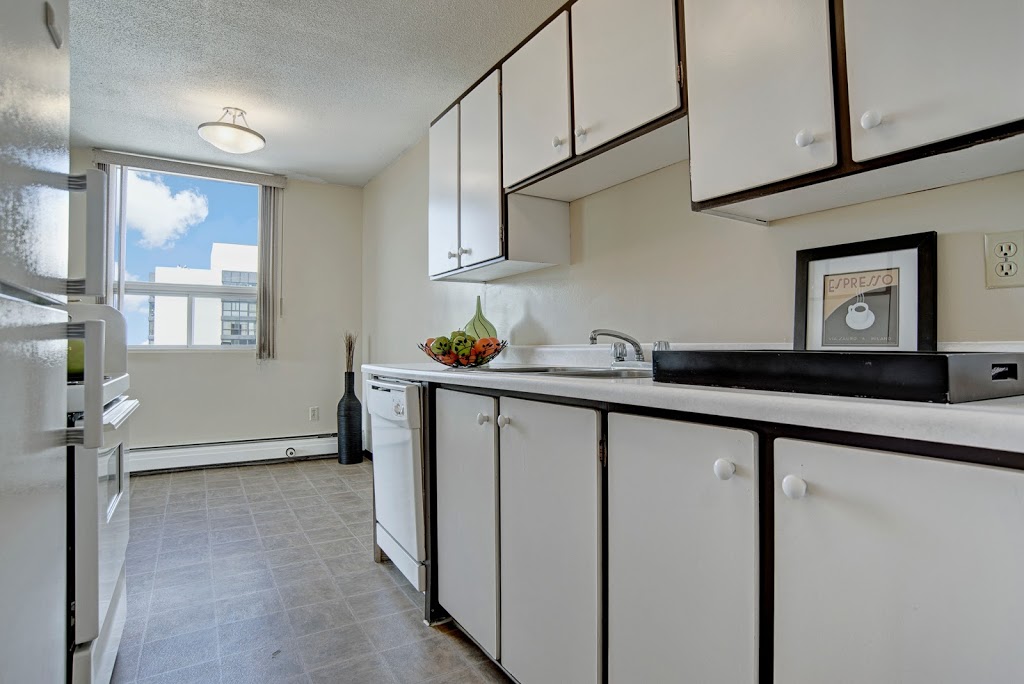 Marquis Towers Apartment Homes | 241 5th Ave N, Saskatoon, SK S7K 2P2, Canada | Phone: (306) 700-5534