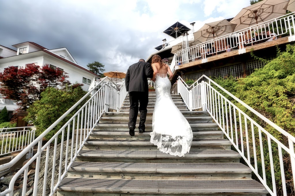 Weddings by Mark R. Ducharme Photography | 213 Esturgeon St, Ottawa, ON K4A 1G3, Canada | Phone: (603) 560-2089