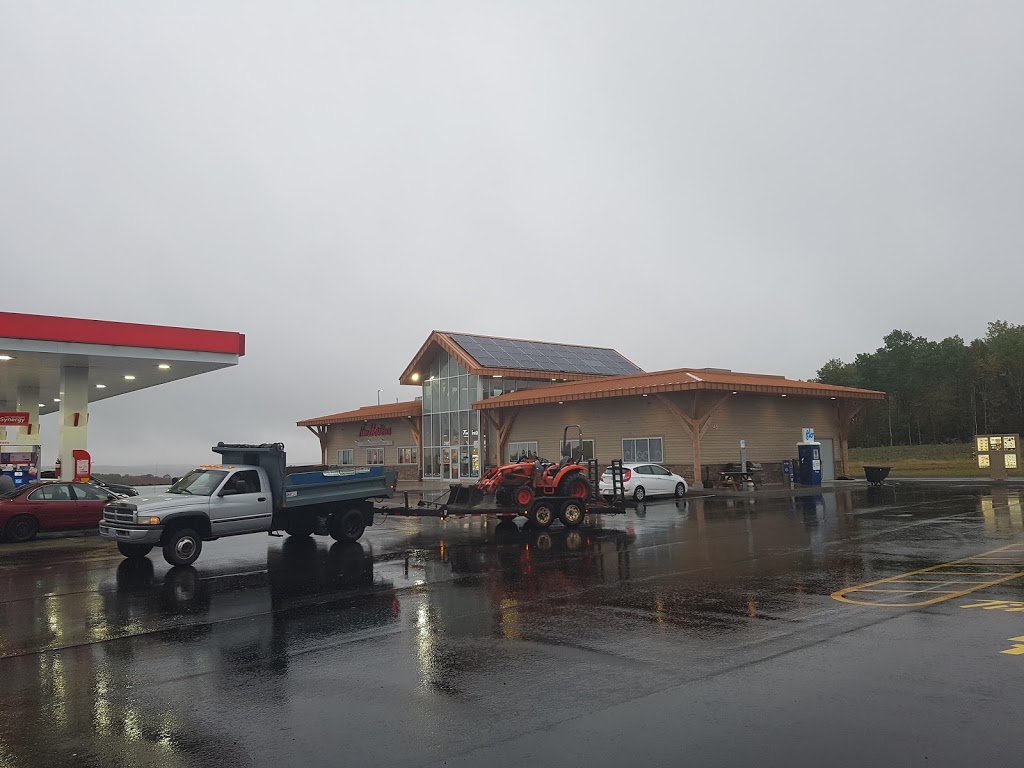 Esso | 45 SWEETGRASS ROAD, Hantsport, NS B0P 1P0, Canada