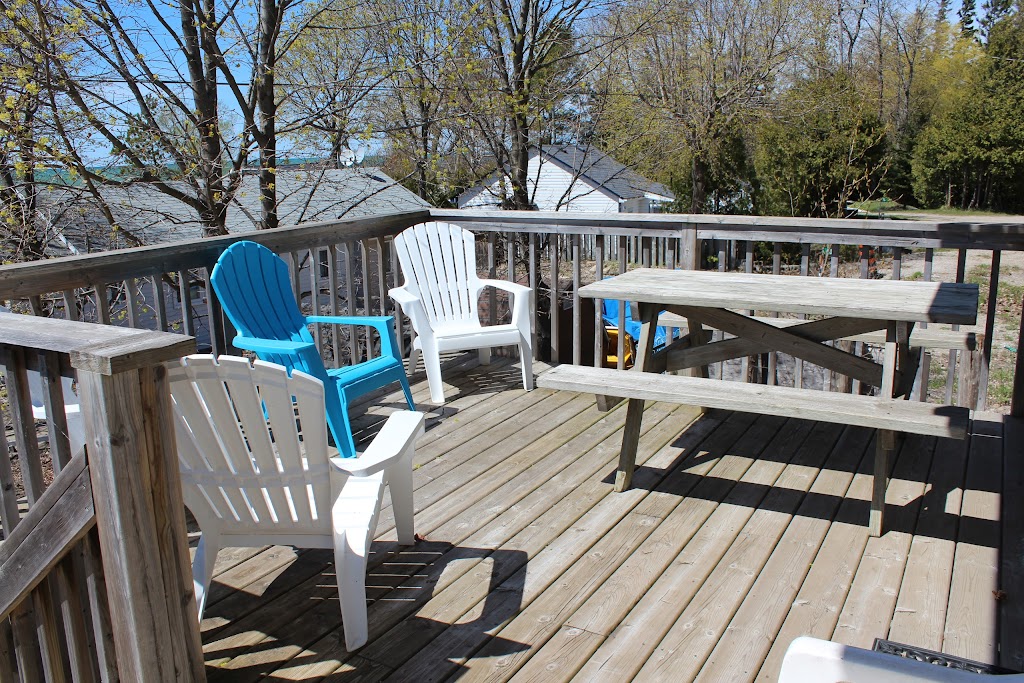 Beach Front Cottages | 191 9th St S, Sauble Beach, ON N0H 2G0, Canada | Phone: (519) 935-3457