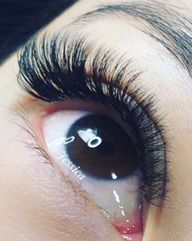 Jessica’s Eye Lashes | 1135 Ewen Ave #2, New Westminster, BC V3M 5E3, Canada | Phone: (306) 713-8636