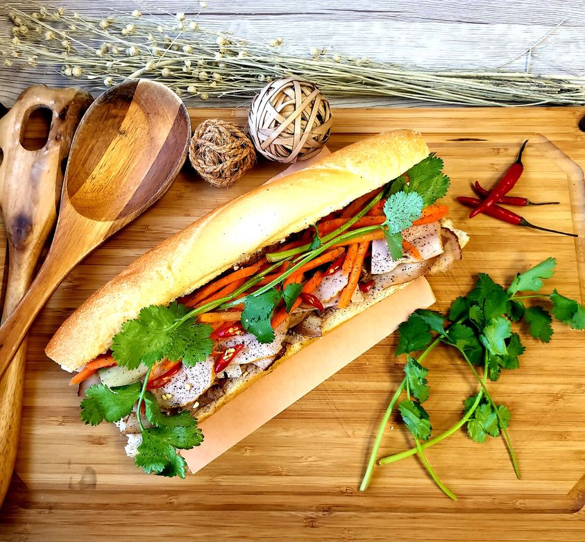 Banh Mi Mr Lee | 843 Ellice Ave, Winnipeg, MB R3G 0C2, Canada | Phone: (431) 570-0399