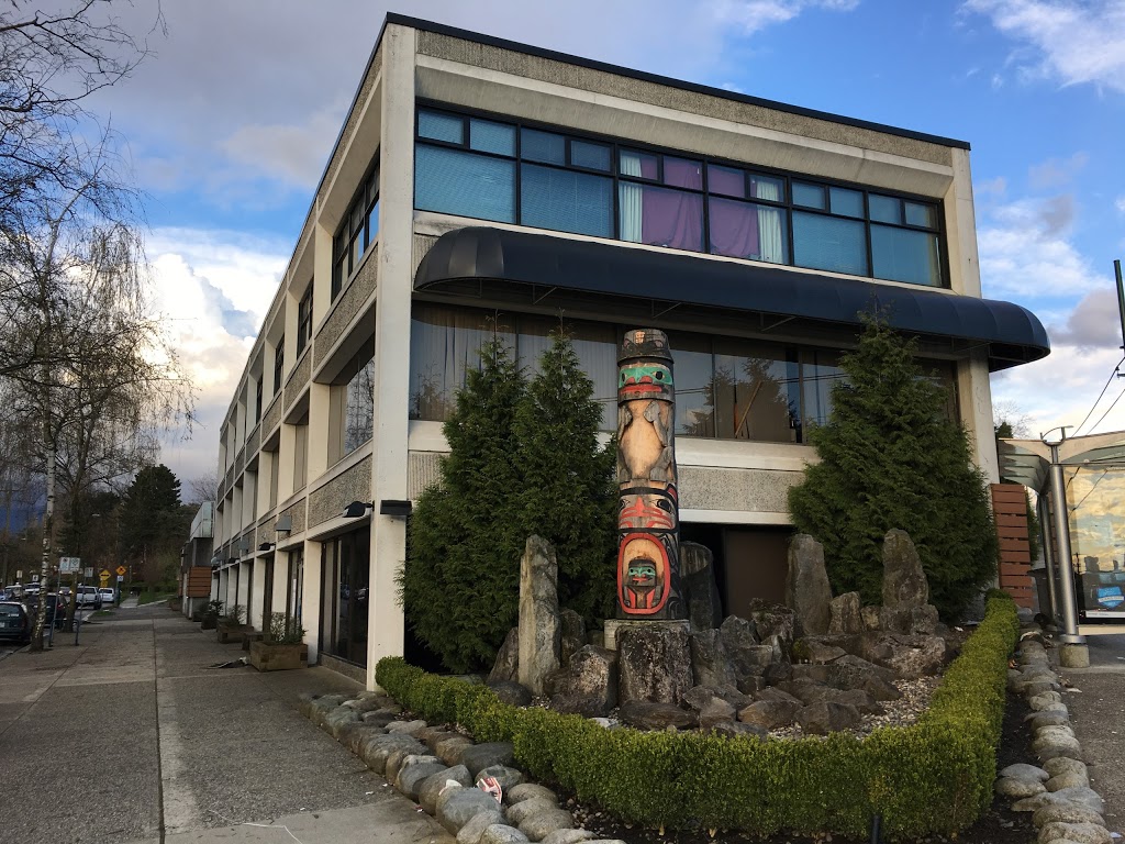 Aboriginal Mother Centre Society | 2019 Dundas St, Vancouver, BC V5L 1J5, Canada | Phone: (604) 558-2627