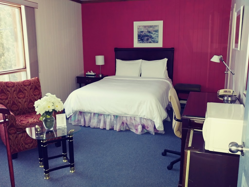 Motel Chantolac | 156 Rue Morin, Sainte-Adèle, QC J8B 2P7, Canada | Phone: (450) 229-3593