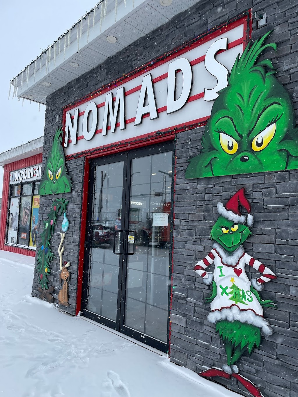 Nomads Station | 4301 47 Ave, Sylvan Lake, AB T4S 1K9, Canada | Phone: (403) 887-2218