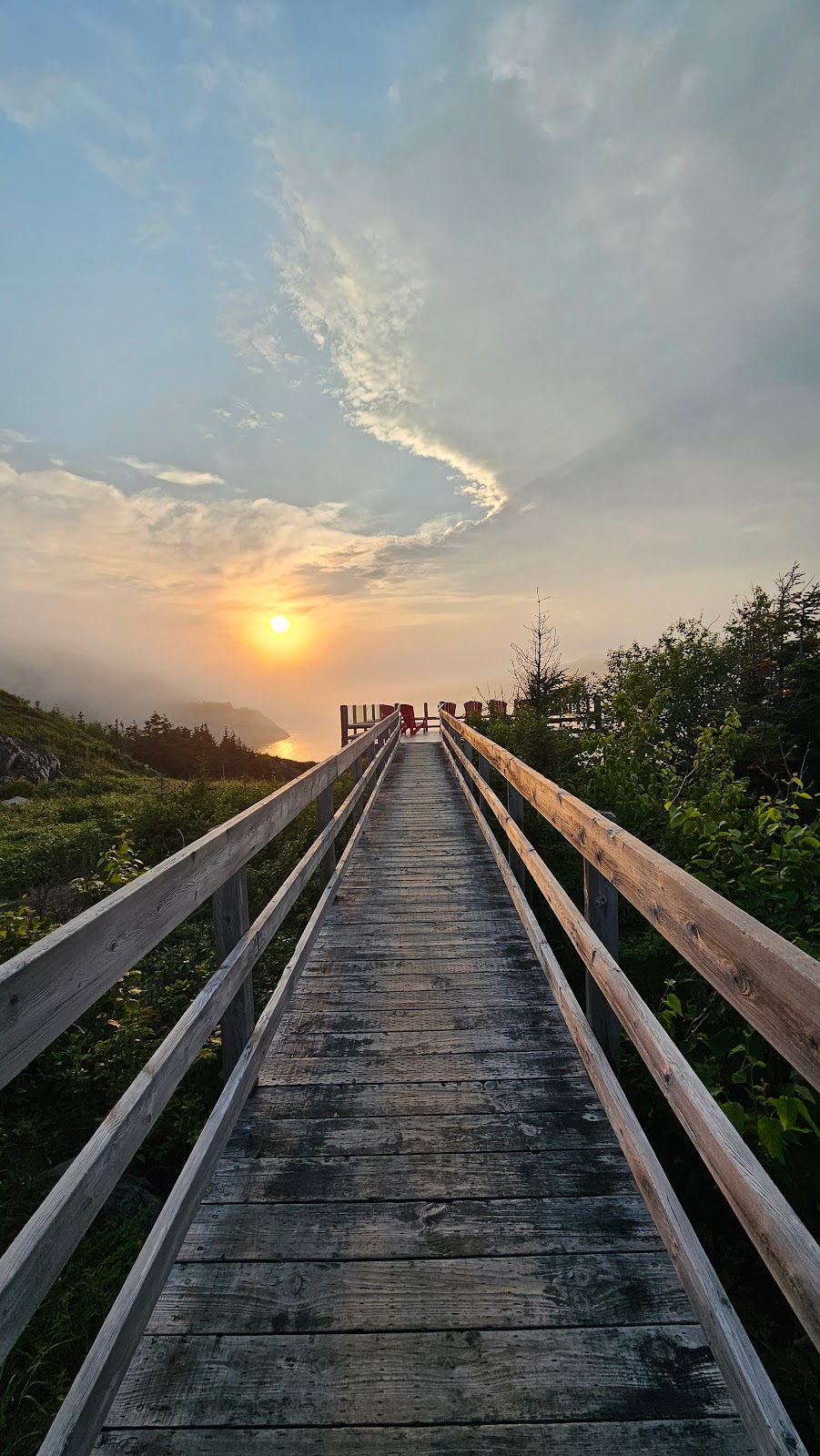 Pointe-Noire Interpretation and Observation Centre | QC-138, Baie-Sainte-Catherine, QC G0T 1A0, Canada | Phone: (418) 237-4383