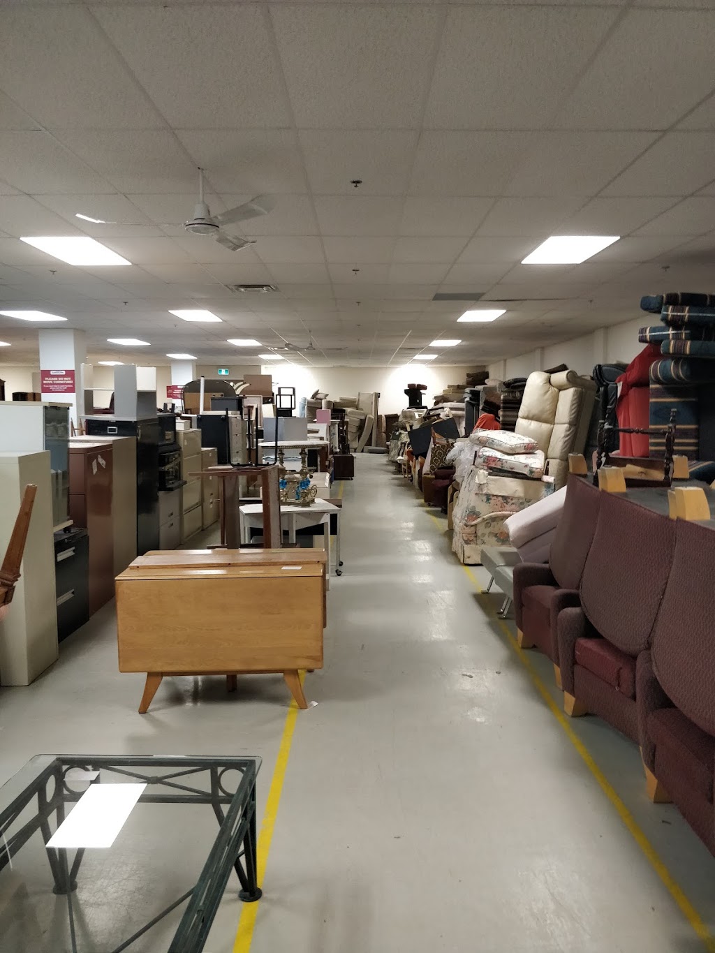 JRCC Furniture Depot | 1416 Centre St Unit 6, Thornhill, ON L4J 8A1, Canada | Phone: (416) 222-7105