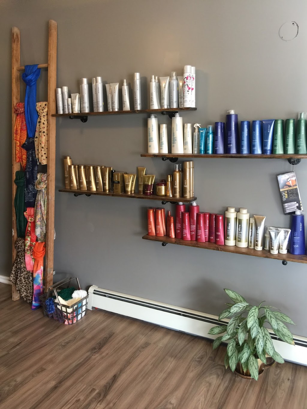 Hair Heaven Nail & Spa | 218 6 St, Beiseker, AB T0M 0G0, Canada | Phone: (403) 947-2938