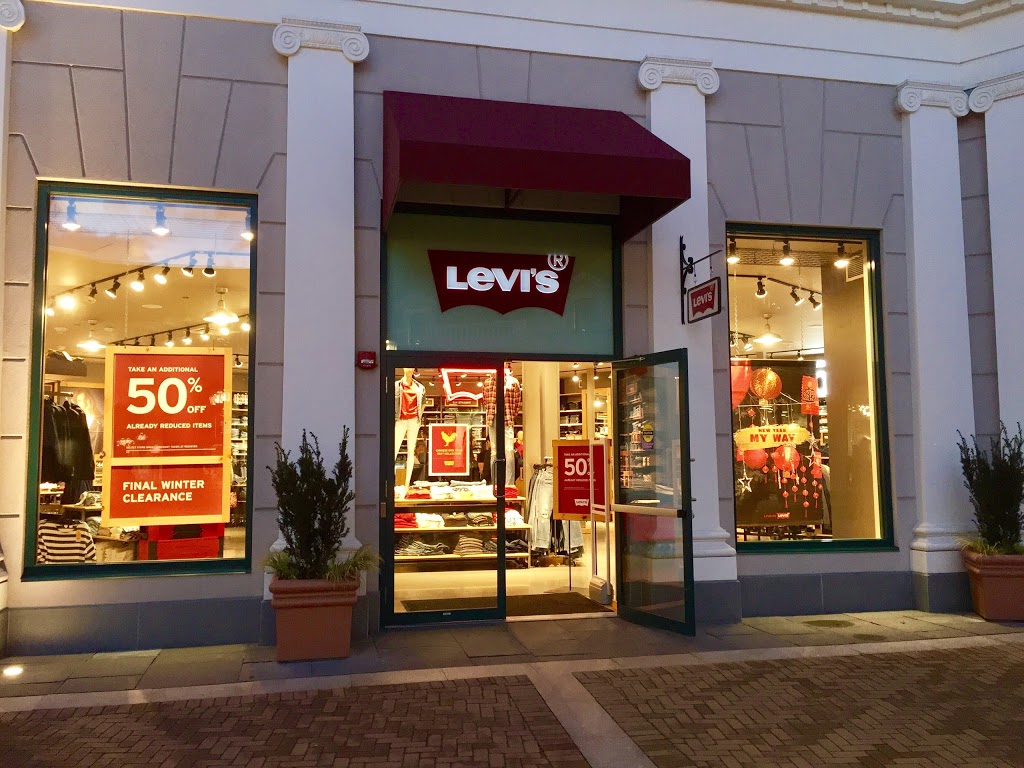 Levis® | 7899 Templeton Station Rd Unit 105, Richmond, BC V4M 0B3, Canada | Phone: (604) 273-1407