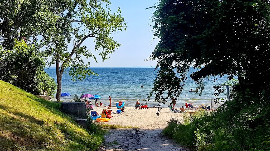 Crescent Road Beach Park | Crescent Road Beach Park, Fort Erie, ON L2A 5W5, Canada | Phone: (614) 615-2727