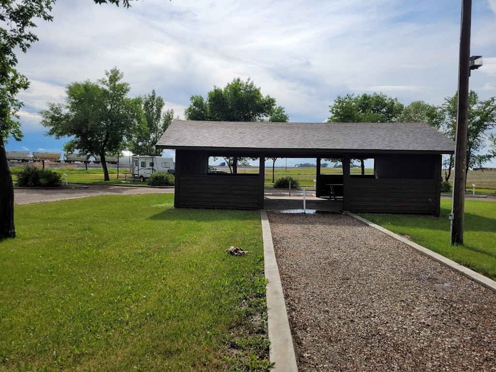 Coalhurst Miners Memorial Campground | Lethbridge County, AB T0L 0V0, Canada | Phone: (403) 381-3033