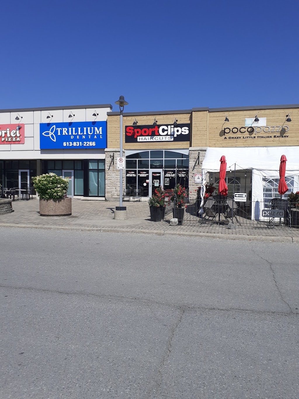 Sport Clips Stittsville | 6081 Hazeldean Rd Unit 9, Stittsville, ON K2S 1B9, Canada | Phone: (343) 600-3500