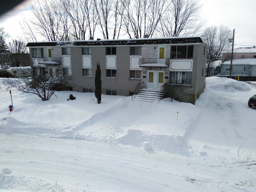 Hébergement Lafond | 3492 Pl. Marcelle-Ferron, Trois-Rivières, QC G8Z 3G9, Canada | Phone: (819) 701-1404