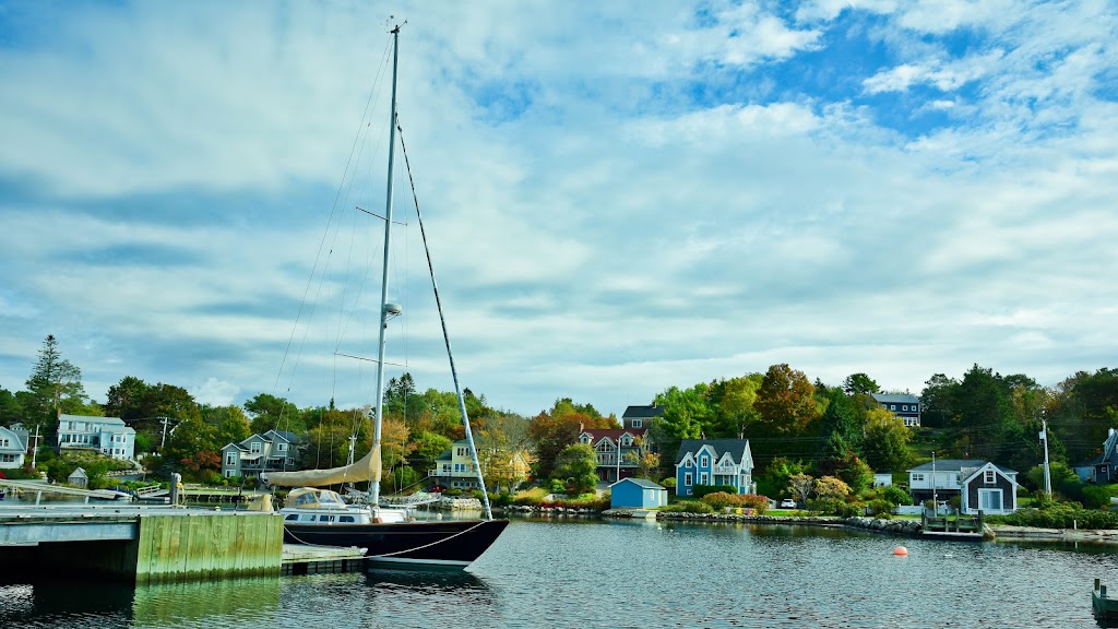 The Kayak Shack | 106 Duke St, Chester, NS B0J 1J0, Canada | Phone: (902) 980-0522