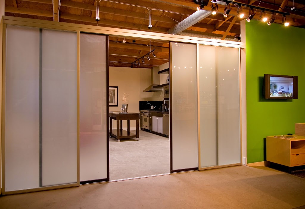 The Sliding Door Company | 1618 W 3rd Ave, Vancouver, BC V6J 1K2, Canada | Phone: (778) 371-1511