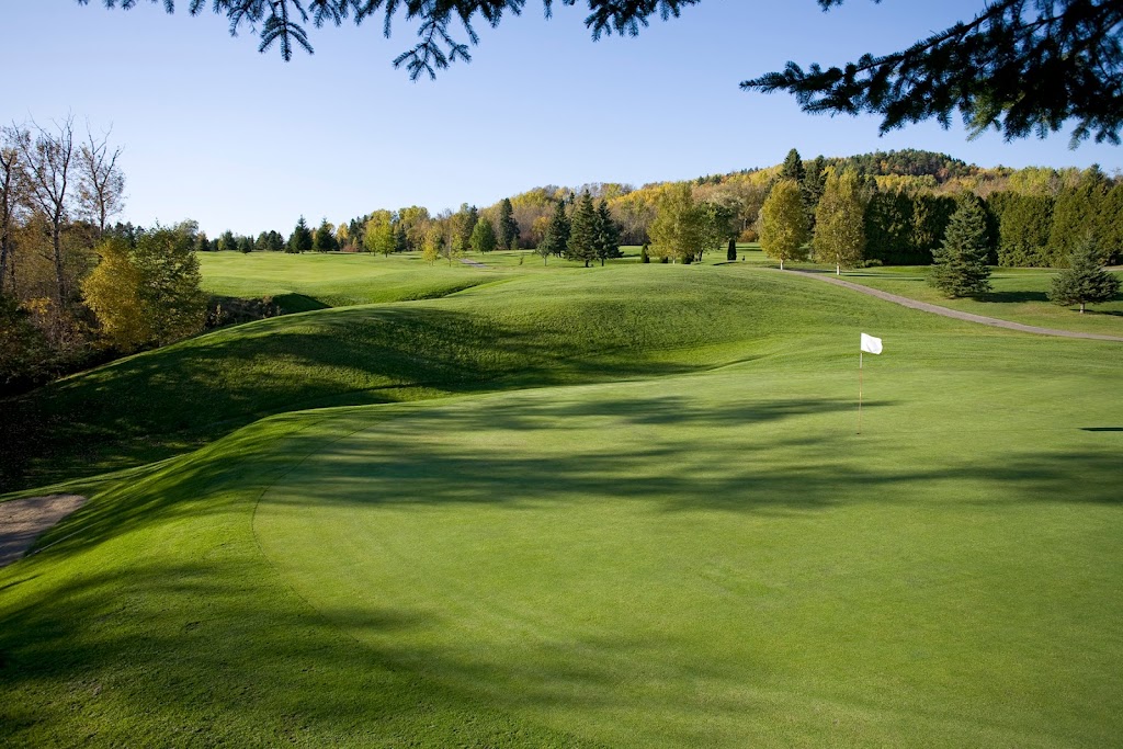 Club de golf Murray Bay | 1013 Chem. du Golf, La Malbaie, QC G5A 1H1, Canada | Phone: (418) 665-2494