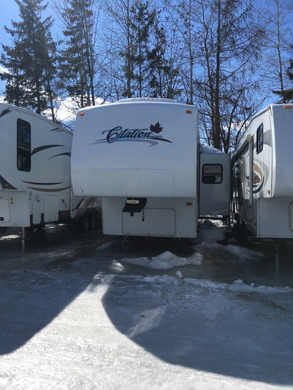 RV Canada Service Centre | 132 Willowlea Rd, Carp, ON K0A 1L0, Canada | Phone: (613) 489-3220