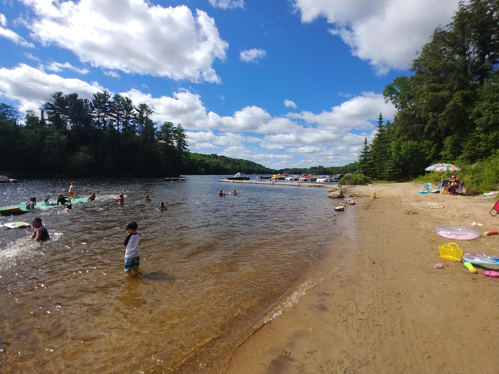 Horseshoe Lake Camp & Cottages | 55 N Sandy Plains Rd, Parry Sound, ON P2A 2W8, Canada | Phone: (705) 732-4928