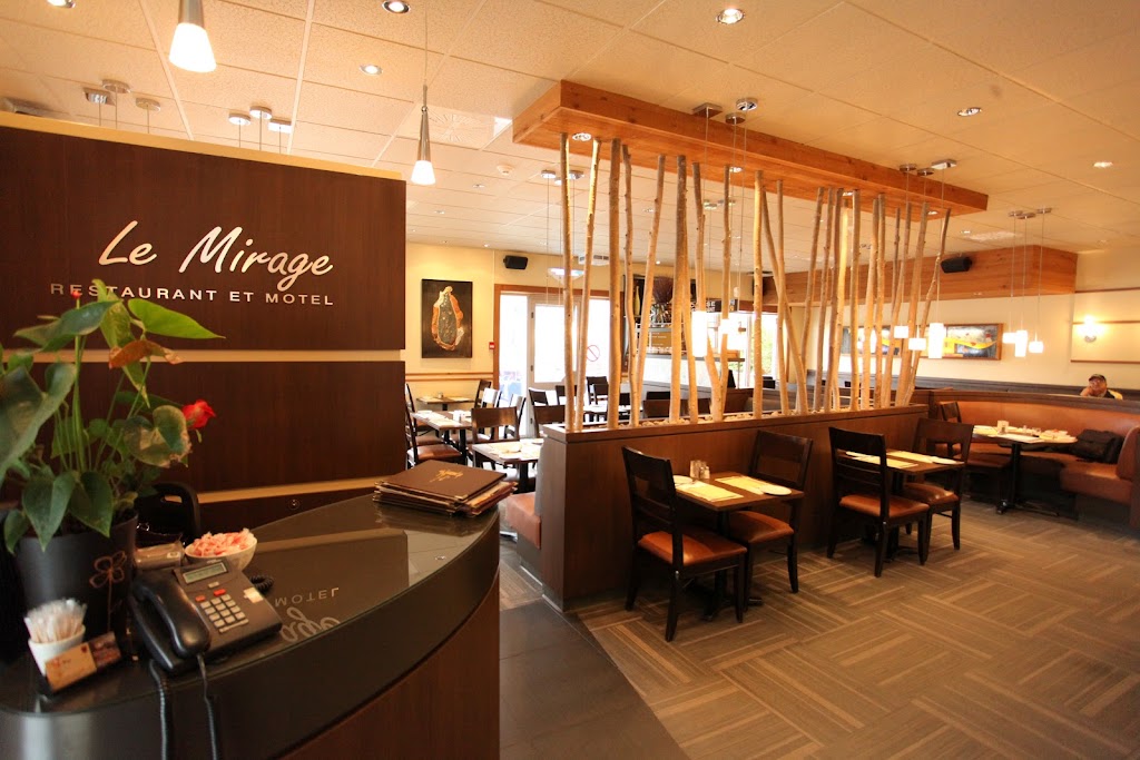 Le Mirage | 185 Bd de Comporté, La Malbaie, QC G5A 2Y3, Canada | Phone: (418) 665-6421