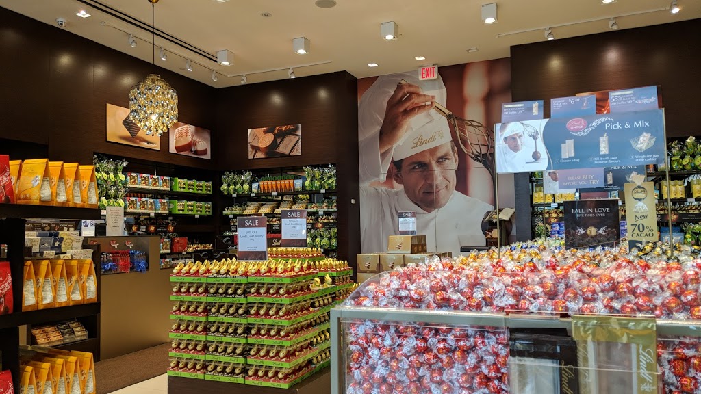 Lindt Chocolate Shop | 300 Taylor Rd Unit 499, Niagara-on-the-Lake, ON L0S 1J0, Canada | Phone: (905) 688-7770