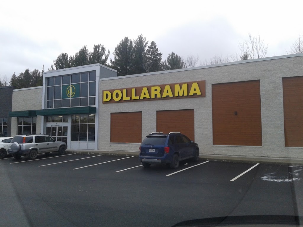 Dollarama | 439 Montée de la Source, Cantley, QC J8V 3B5, Canada | Phone: (819) 827-4220