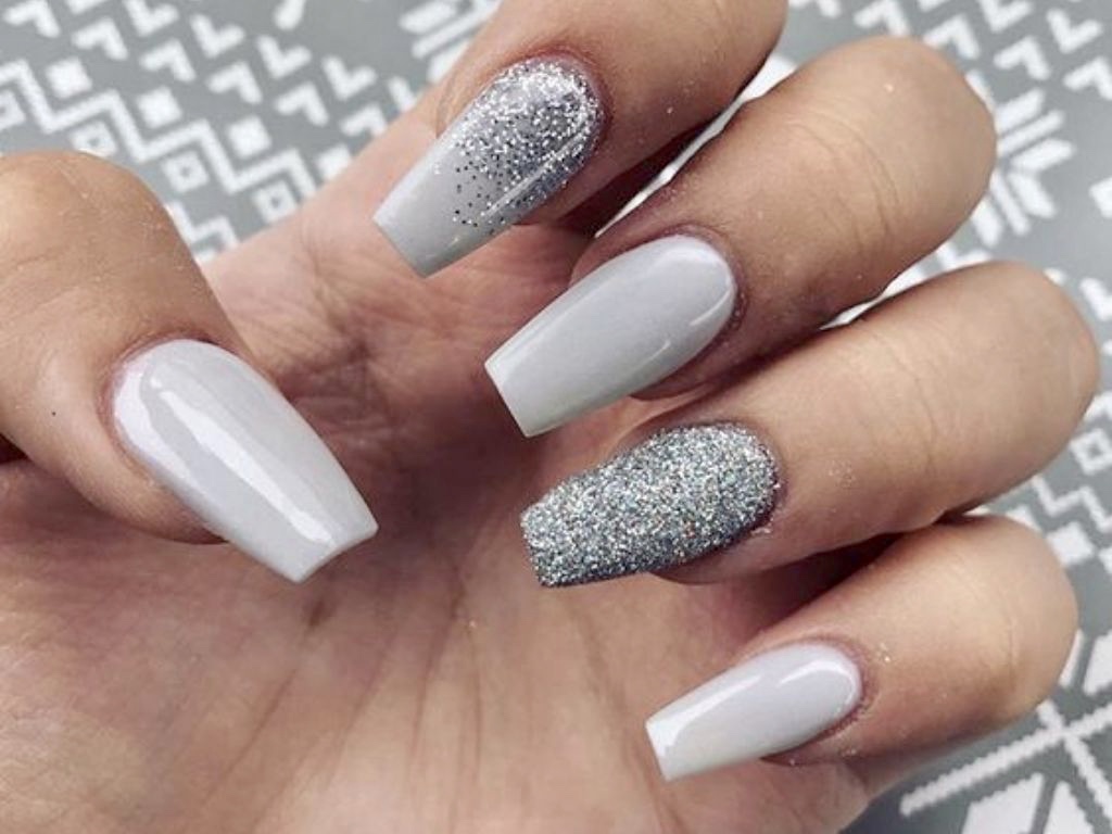 Mon nails & spa | 2499 Rutherford Rd Unit 10, Vaughan, ON L4K 0J9, Canada | Phone: (905) 303-6226