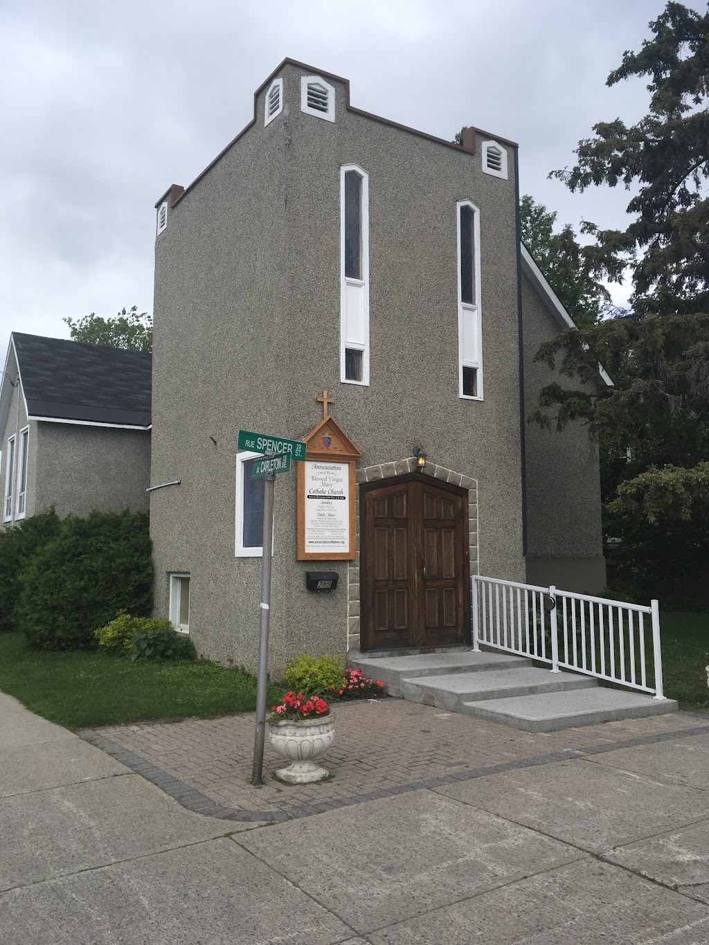 Church of the Annunciation of the Blessed Virgin Mary | 289 Spencer St, Ottawa, ON K1Y 2R1, Canada | Phone: (613) 722-9139